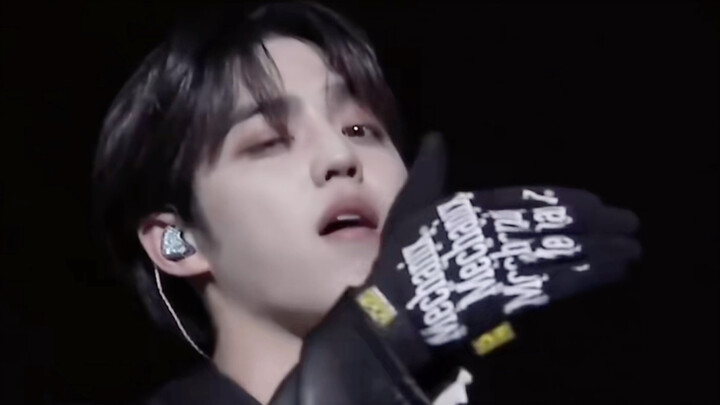 Giả sử bỗng nhiên bạn hiểu được [SEVENTEEN] với bài hát [BACK IT UP]