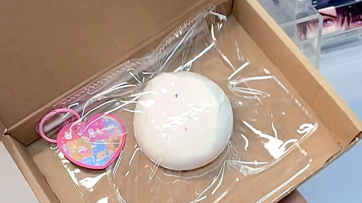 Đập tan tám con số lẻ, ai mới là vua của hội nghèo kiết?