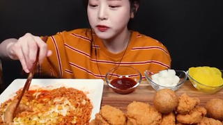 Mukbang mì cay và gà rán 1 #food