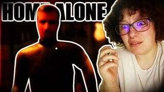 A JUMPY PERSON plays a HORROR GAME called Home alone (ALL ENDINGS)