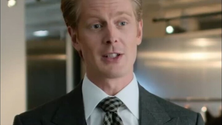 Even if you know Keanu Reeves, you still have to pay for this suit.