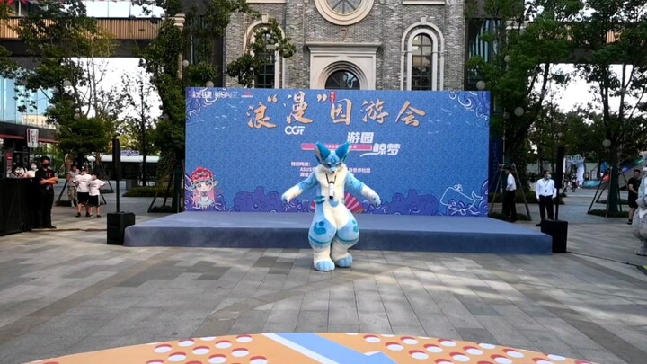 Cơ thể bị đôi tai điều khiển, Mao Mao (DNA của tôi động rồi chăng!?)