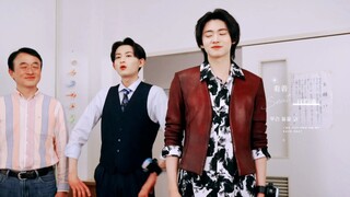 [Meledak merah dan biru] Cinta tertulis di latarnya