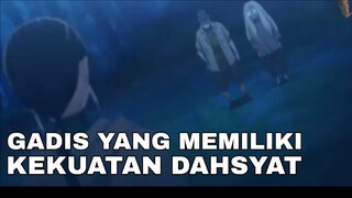 Gadis itu dengan cepat mengalahkan dua orang sekaligus