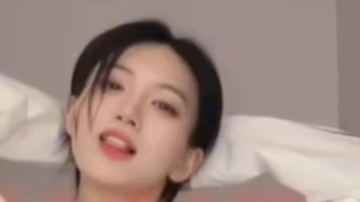 [It's Little Bing Xin] Xiaobingfang recently brought a dance version of Pure Enjoyment