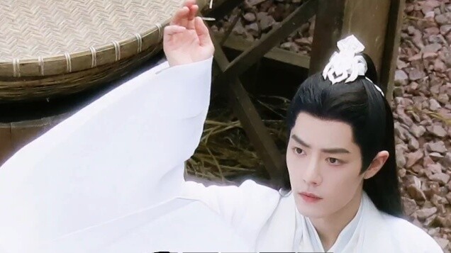 [Bo Jun Yi Xiao] ไม่เพียงแต่พวกเขาทั้งสองจะเปิดในเวลาที่แตกต่างกันอีกครั้งเท่านั้น แต่พวกเขายังรักษา