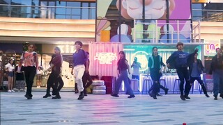 [Bản cover siêu chân thực của SEVENTEEN -Ready to love] phá tan tin đồn! Những bộ trang phục quảng c