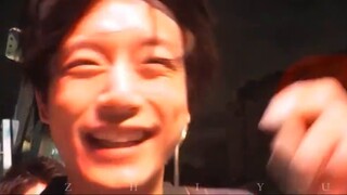 "I like Sakura, and you."