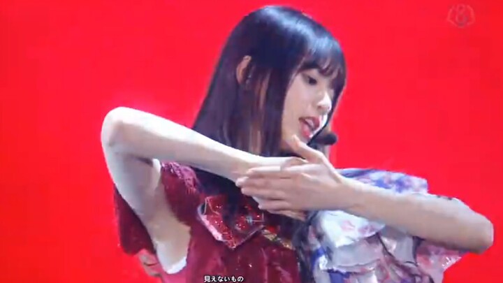 Saito Asuka, clad in a flowing red gown, stole my heart at first sight—awsl