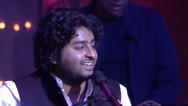 Arijit Singh with his soulful performance _ 6th Royal Stag Mirchi Music Awards _ Radio Mirchi(720P_H