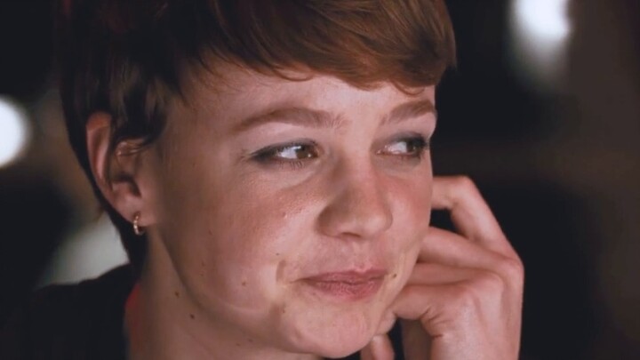 The screen appearance of "British Child Queen" Carey Mulligan has changed. She is born with a baby f