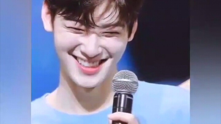 Cha Eun Woo ❤️ Kilig overload 🥰🥰🥰 #Astro Forever ❤️❤️❤️