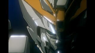 Gundam OP, tapi pas lihat wajah Gundam, aku ganti lagu