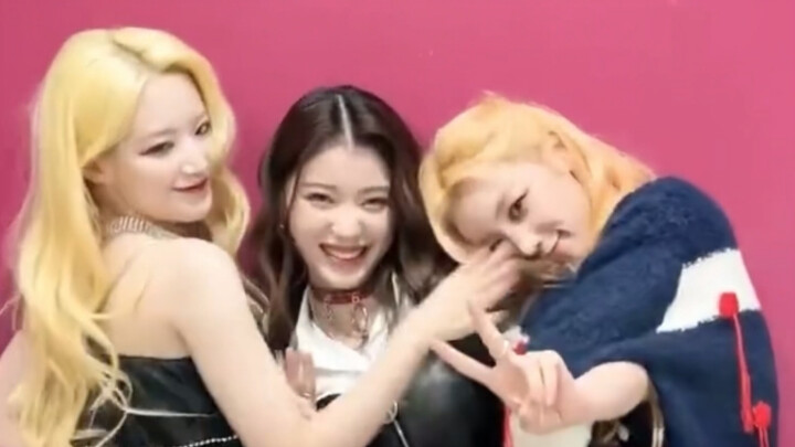 中国line终于在nxde里合体了！还有有真师姐！