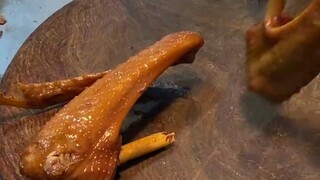 The boss’s knife skills are amazing, he can cut a pound of goose wings from two goose wings!