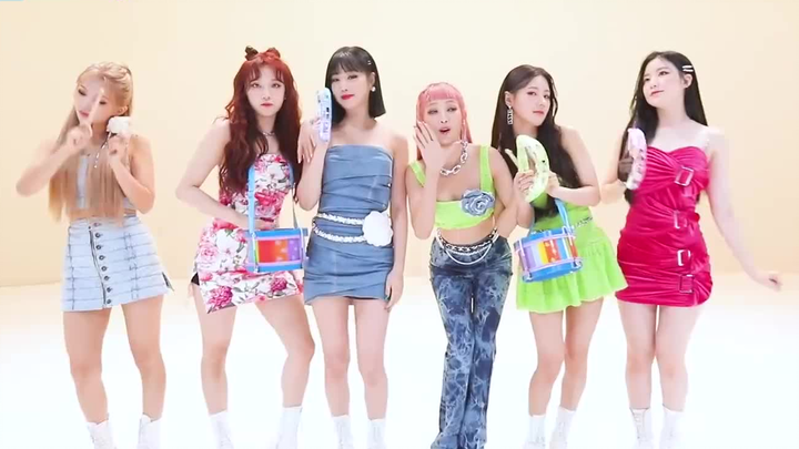 【(G)I-DLE】Para anak-anak menari lagu Gashina milik Sunmi, dan Song Yoo-kyung benar-benar seperti anj