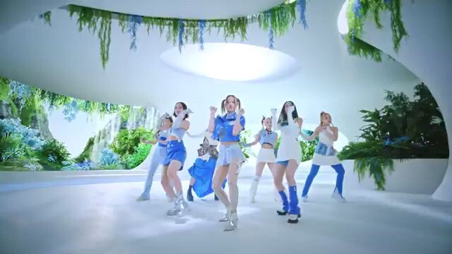 Mr.vinitkumar song video.
