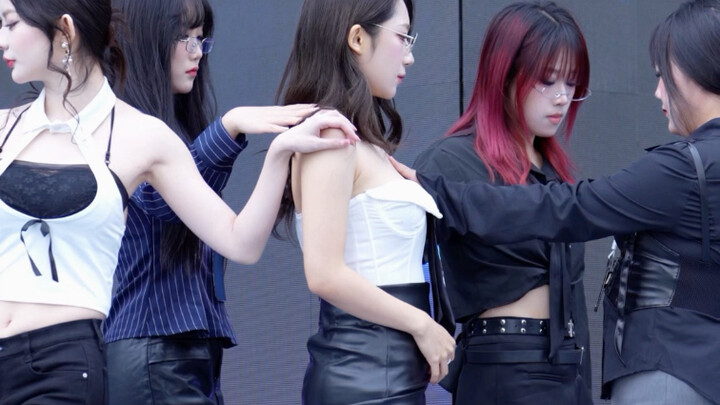 Up and Down – EXID Uniform Full Version