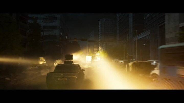 Peninsula : Car Chase Scene (2/2)