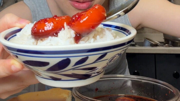 Tôi tan làm về nhà một phút là có cơm ăn ngay