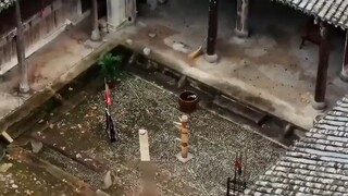 คนแก่ที่ถูกดูถูก แท้จริงคือเทพแห่งการต่อสู้ ซ่อนตัว20ปี