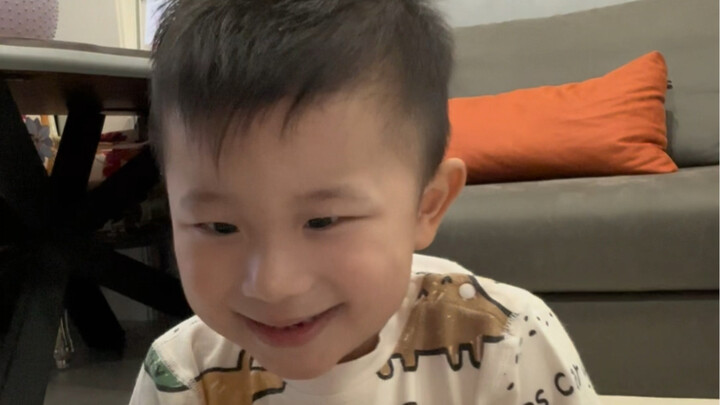 في الليل، عندما رفعت نومكو الغطاء: حفار