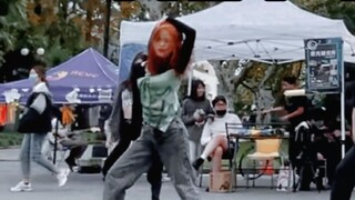 [University Street Dance Club Recruitment Performance] HEYMAMA is late but here! The female street w
