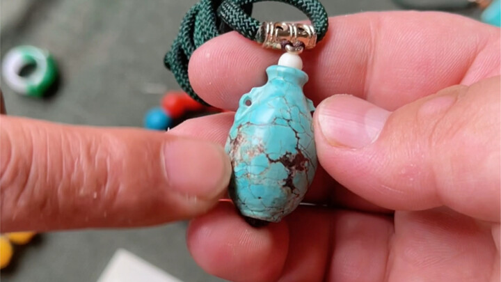 Another name has been added to the street vendor brother’s blacklist!