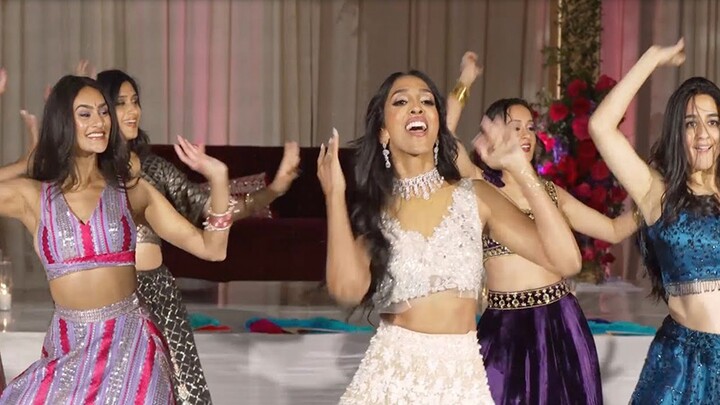 Beautiful Indian wedding dance | AnishaKay