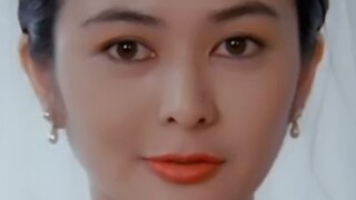 [Ore] Một người phụ nữ si tình canh giữ người đàn ông buồn tẻ ngày đêm. Sau khi cứu mạng anh ta nhiề