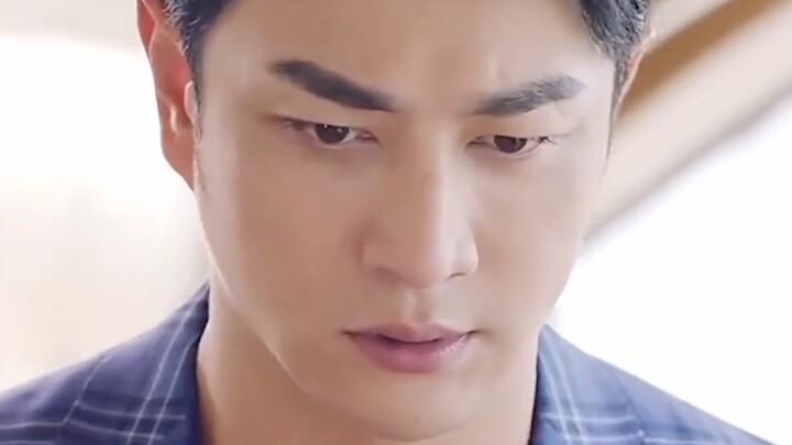 Boyfriend Sells Out His Girlfriend for 500,000 RMB