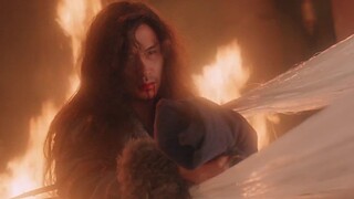 Brigitte Lin berubah menjadi penyihir berambut putih, dan Leslie Cheung menunggu di pegunungan bersa