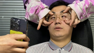 There's a highlight on the cover! Who can find it?