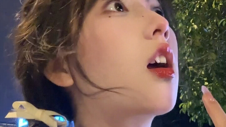 Pertama kali melihat orang mencuri makanan pesanan online malah berani berkata seenaknya!