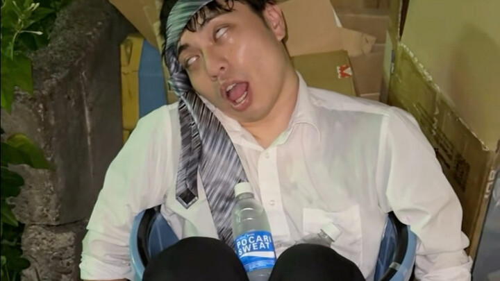 When there are only five minutes left before the last bus