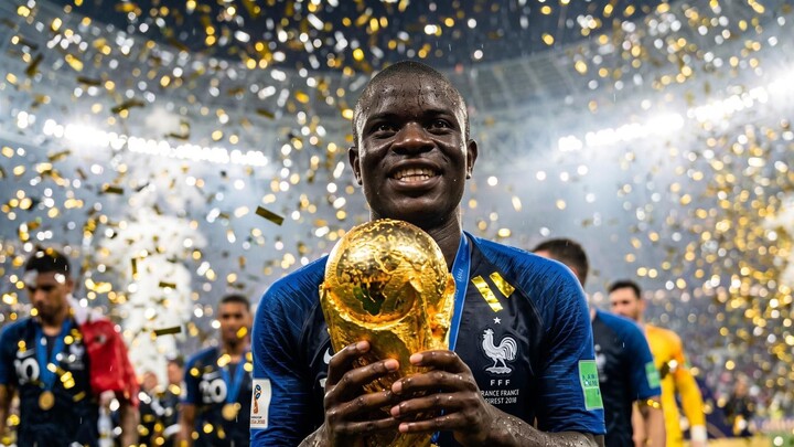 O UNICO JOGADOR QUE CONSEGUIU A ADIMIRAÇÃO DO MUNDO TODO!