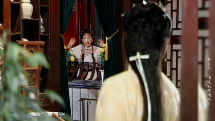 Cũng may là hai chị em ruột, chứ không thì tôi cứ đứng đó làm trò cười cho cặp chị em ngốc nghếch 20