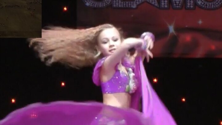 Ukrainian girl dances, Ukrainian girl dances Egyptian dance