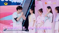 我还原了一下你好星期六正确的一个逻辑镜头,发现了恋爱的真相。欣欣心疼棣棣,已经无法控制自己,不管镜头了