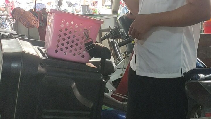 anh hát rong hay như ca sỹ