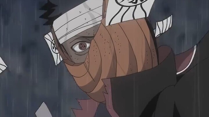 Obito: Cậu thậm chí còn muốn tự hủy hoại mình! Cỏ trên ngôi mộ trước cao hơn ngôi mộ của tôi.