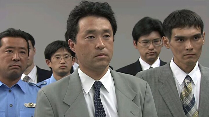 Kamen rider kuuga episode 38 sub indo