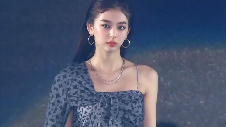 Tokyo Fashion Show 2023: The Cutest & Sexiest Long-Legged Beauties Strut the Runway—Even More Suited