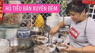 Về quê ăn Tết #2: Hủ tiếu đuôi heo chánh gốc Vĩnh Long bán xuyên đêm luôn đông nghẹt khách| ÁNH KUA