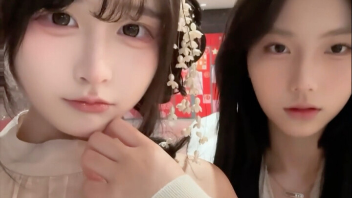 Promosi di lapangan! Pertama kali melihat orang membagikan selebaran sambil menambahkan Bubble Hijau