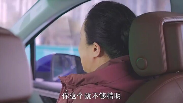 Mẹ vợ lần đầu gặp con rể, thật là xấu hổ quá đỗi!