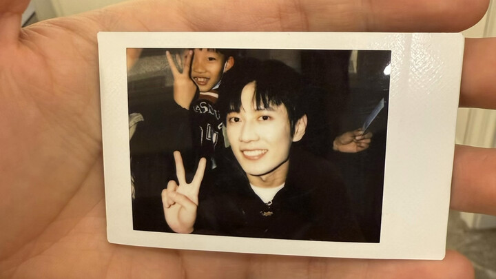 الطفل الذي تعرفت عليه على جانب الطريق قبل ثلاث سنوات، وبعد ثلاث سنوات التقيته صدفة وكانت أول جملة قا