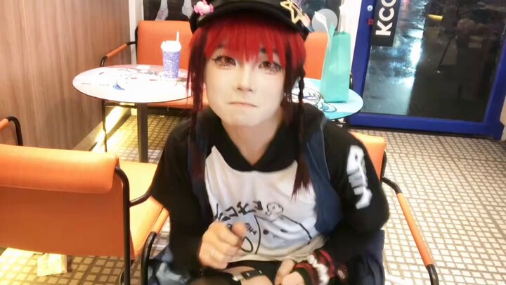 My dad said I was a typical example of someone who was brainwashed by Japanese animation (◐‿◑)