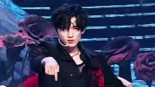 "Song Yaxuan" "Stalker" บนเวทีเวอร์ชั่นบริสุทธิ์ช็อตส่วนตัว (ฟังเฉพาะนักร้องนำเท่านั้น)