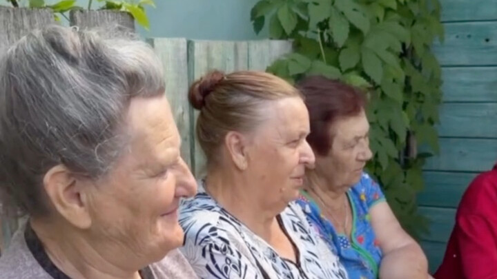 Russian folk music knows no age.